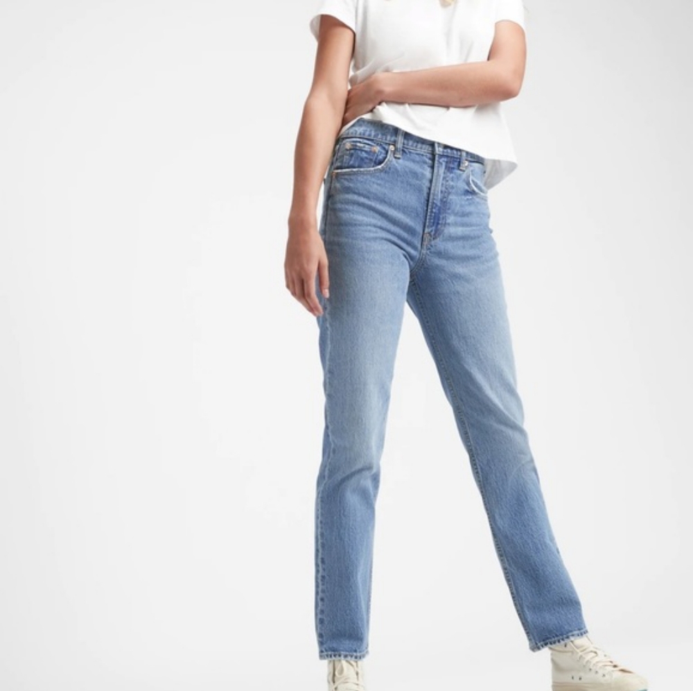⛔️Sold⛔️🆕️GAP Sky High Straight Leg Jeans with Washwell, Size 28/6 - Picture 4 of 16